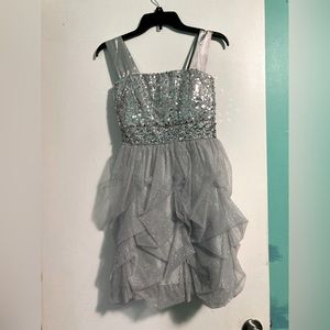 Silver Speechless short prom dress. Size 5.